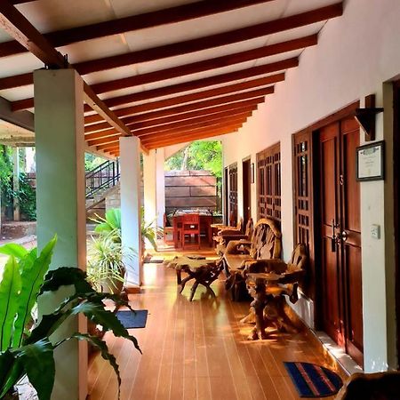 Habarana Dulwan Guest House Exterior foto