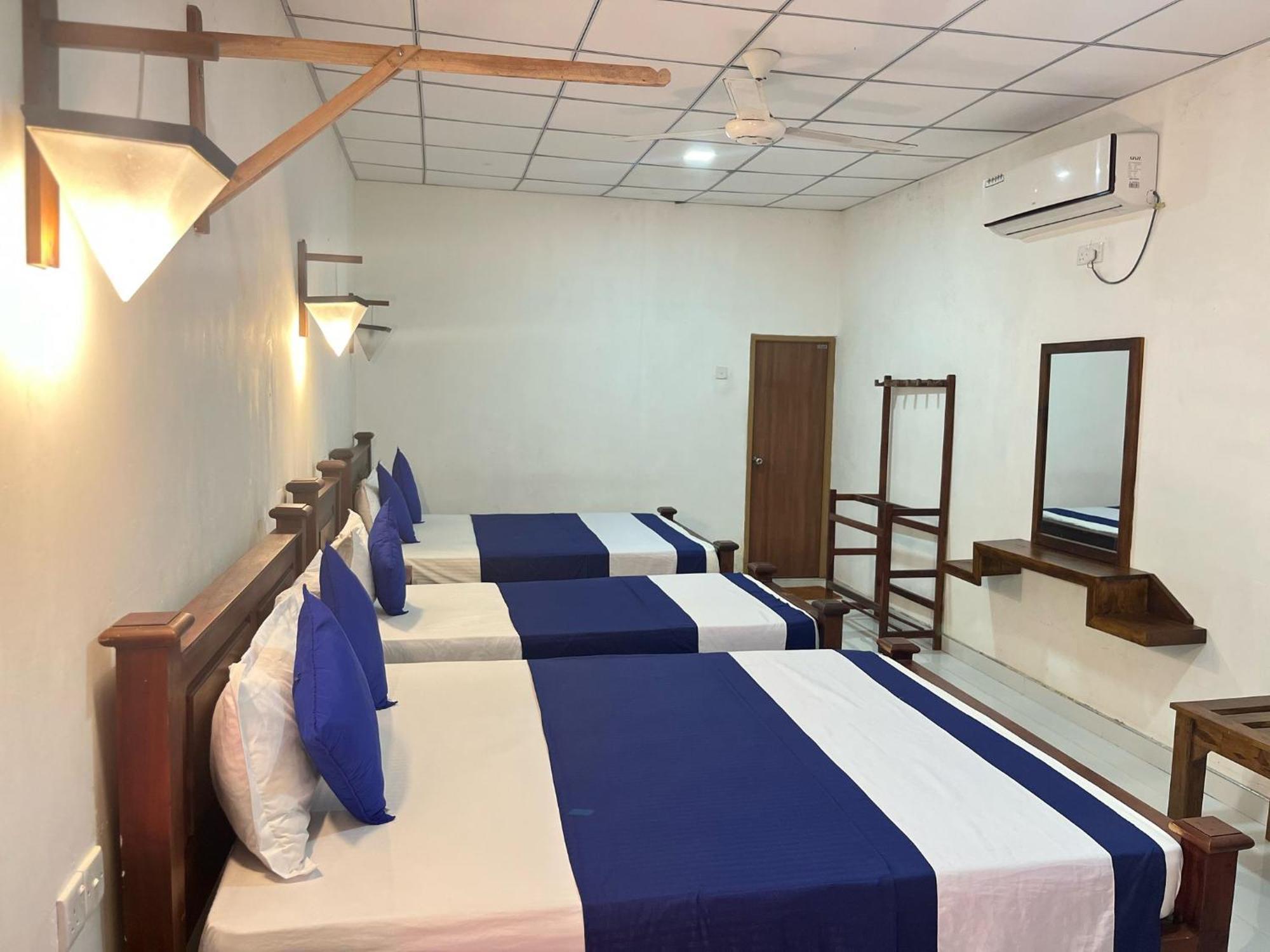 Habarana Dulwan Guest House Quarto foto